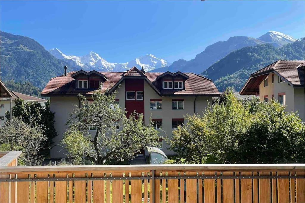 فيلا -The Urbanist- Mountainview Parking Garden 3Bd Unterseen المظهر الخارجي الصورة
